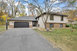 10025 Amsden Way, Eden Prairie, MN 55347