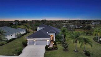 4651 Claremont Park Dr, Bradenton, FL 34211