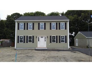 3 Kempton St, Fall River, MA 02724