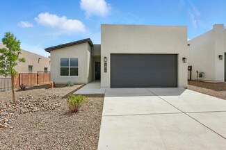 1670 Tesoro Loop NW, Los Lunas, NM 87031