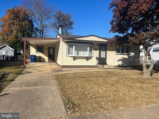 51 Indian Queen Ln, Maple Shade, NJ 08052