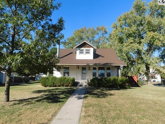 900 S Elm St, McPherson, KS 67460