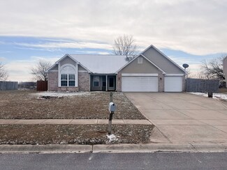 987 Quarterhorse Run, Bargersville, IN 46106