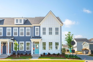 757 Blueway Ave, Summerville, SC 29486