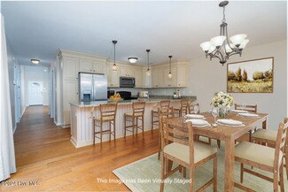 180 Kelly Cir, Hubert, NC 28539
