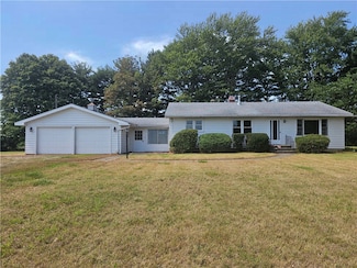 2094 County Road 2900 N, Blue Mound, IL 62513