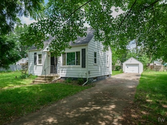 223 Ruth St, Portage, MI 49002