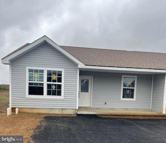 104 Pacific Ave, Reedsville, PA 17084