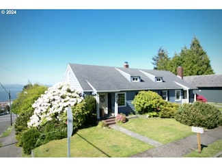 1422 Irving Ave, Astoria, OR 97103