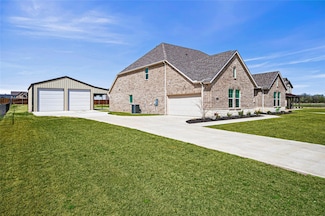 197 Spanish Moss Trail, Rhome, TX 76078
