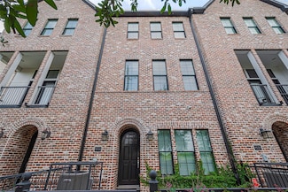 9518 London Bridge Station, Houston, TX 77045