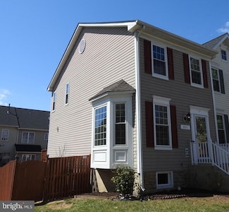 3521 Christy Ln, Woodbridge, VA 22193