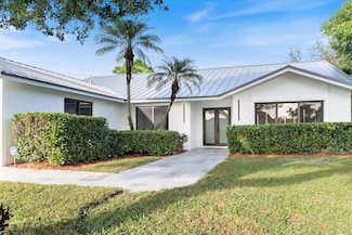 21766 Beachnut Dr, Boca Raton, FL 33433