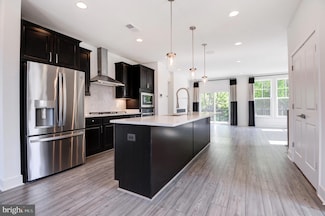 135 Wake Robin Ct, Lake Frederick, VA 22630