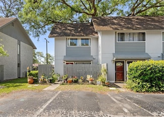 4323 NW 41st Place, Gainesville, FL 32606