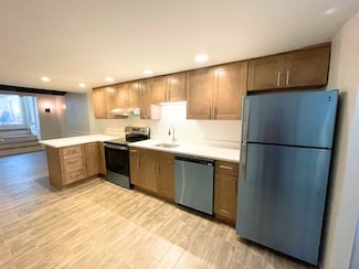 24 Front St Unit 1, Chelsea, MA 02150