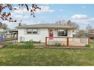 7515 SE Luther Rd, Portland, OR 97206