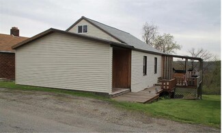 2285 Sandy Plains Rd, Clarksville, PA 15322