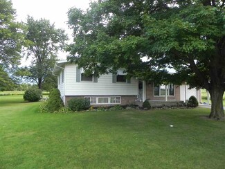 11279 N 175 E, North Manchester, IN 46962