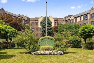 525 W 238th St Unit 1N, Bronx, NY 10463