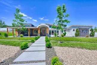 15006 Snow Mountain Dr, Caldwell, ID 83607