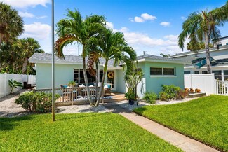 106 13th Ave, Saint Pete Beach, FL 33706