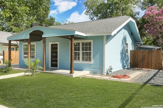 210 E Huff Ave, San Antonio, TX 78214