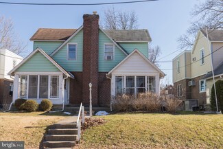 724 16th Ave, Prospect Park, PA 19076