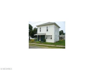 348 3rd St, Bergholz, OH 43908