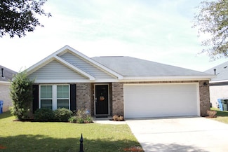 105 Montreat Ct, Dothan, AL 36303