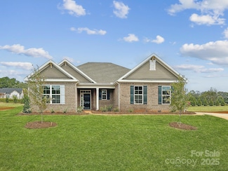 1135 Coppergate Dr, Salisbury, NC 28147