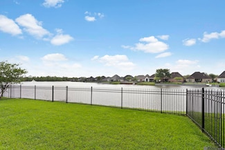 10566 Hill Pointe Ave, Baton Rouge, LA 70810