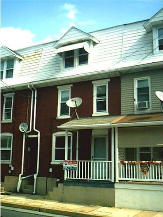 31 S Hull St, Reading, PA 19608