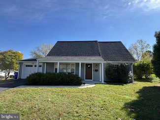 12105 Flint Ln, Bowie, MD 20715