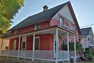 37 Sailly Ave, Plattsburgh, NY 12901