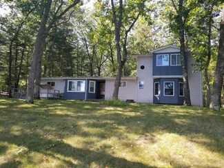 452 N Jackpine Rd, Fountain, MI 49410
