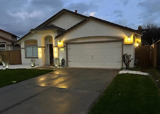 1439 Wolf Ct, Salinas, CA 93905