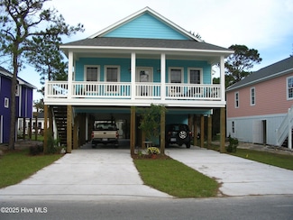 1713 Mackerel Ln, Carolina Beach, NC 28428
