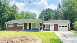 23930 Eureka Ave, Warren, MI 48091