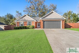 406 Auburn Rd, Glennville, GA 30427