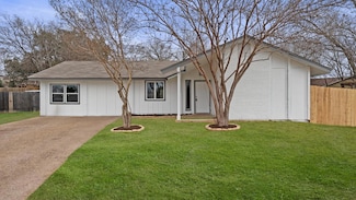1112 Village Green Dr, Austin, TX 78753