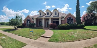 3901 Moonbeam Ct, Plano, TX 75074