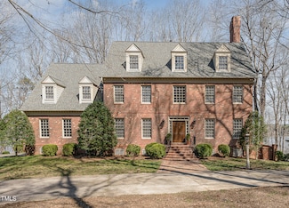 4808 Clubview Ct, Fuquay Varina, NC 27526