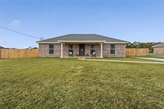 10979 Brighton Dr E, Chunchula, AL 36521