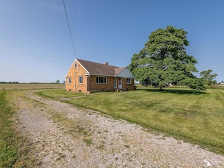 6875 E Mulberry Rd, Blissfield, MI 49228