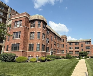 43 N Park Ave Unit 1A, Lombard, IL 60148