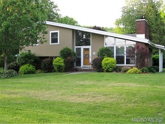 155 Knoll Wood Cir, Ava, NY 13303