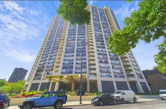 3930 N Pine Grove Ave Unit 1703, Chicago, IL 60613