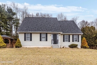 2213 Bentley Dr, Bloomsburg, PA 17815