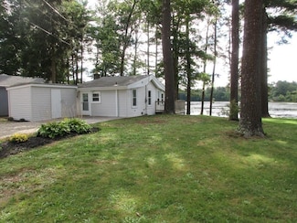 34 Bates Pond Rd, Carver, MA 02330